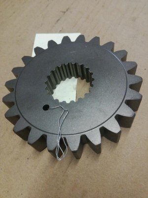 Pièce matériel de récolte - Cueilleur à maïs - PIGNON CENT R Z=22 M =4,5