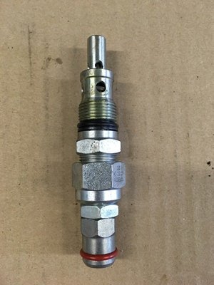 Pièce matériel de récolte - Cueilleur à maïs - VALVE HYDRAULIQUE