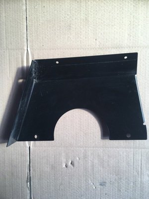 Pièce matériel de récolte - Cueilleur à maïs - TOLE DE PROTECTION ENTRAINEMENT VIS SANS FIN