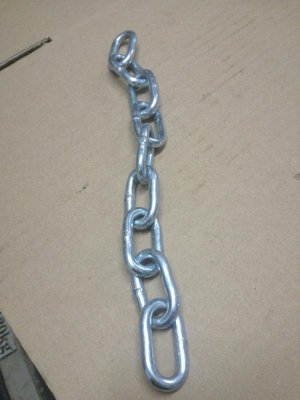 Pièce matériel de récolte - Cueilleur à maïs - CHANGEMENT CHAINE POINTE LATERALE