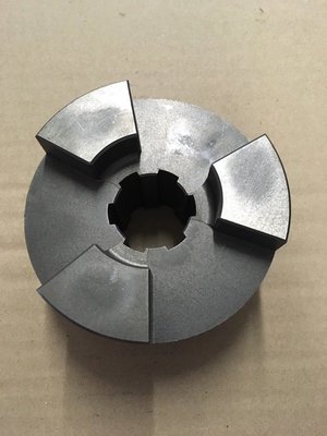 Pièce matériel de récolte - Cueilleur à maïs - ACCOUPLEMENT