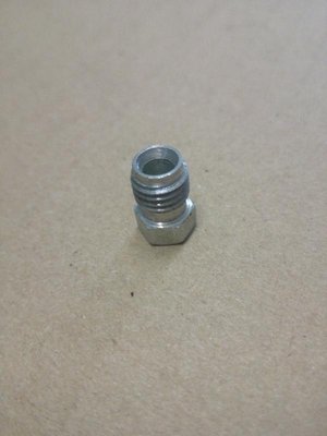 Pièce matériel de récolte - Cueilleur à maïs - RACCORD 5/16 D.4