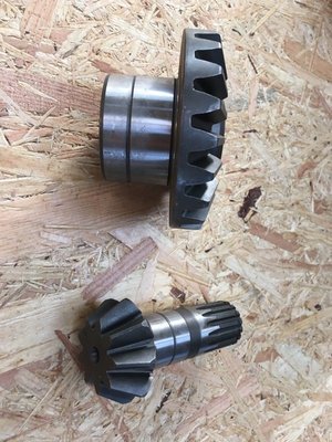 Pièce matériel de récolte - Cueilleur à maïs - COUPLE CONIQUE Z=9/21 M=4.75 MA