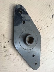 Pièce matériel de récolte - Cueilleur à maïs - SUPPORT COUTEAUX SUPERIEUR 2 TROUS