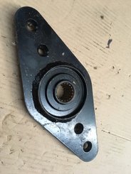 Pièce matériel de récolte - Cueilleur à maïs - SUPPORT COUTEAUX SUPERIEUR 2 TROUS