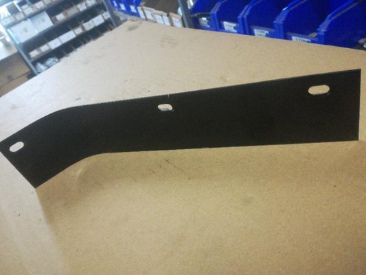 Pièce matériel de récolte - Cueilleur à maïs - FERMETURE GAUCHE