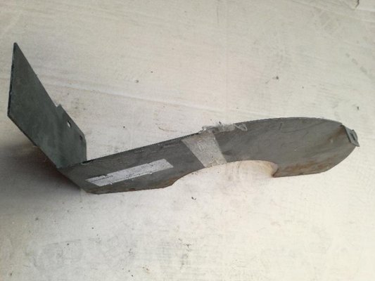 Pièce matériel de récolte - Cueilleur à maïs - PROTECTION TRANSMISSION INFERIEURE