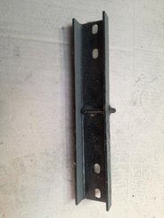 Pièce matériel de récolte - Cueilleur à maïs - SUPPORT DE POINTE A 75