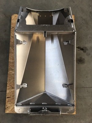 Pièce matériel de récolte - Cueilleur à maïs - CAPOT ALU UNIVERSEL DERNIERE GENERATION 75/80