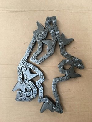 Pièce matériel de récolte - Cueilleur à maïs - CHAINE CUEILLEUSE 78 MAILLONS