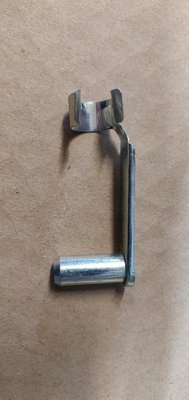 Pièce matériel de récolte - Cueilleur à maïs - AXE REPLIABLE