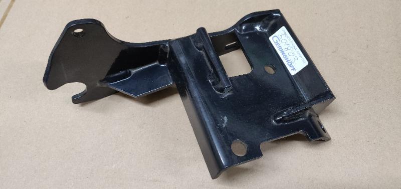 Pièce matériel de récolte - Cueilleur à maïs - FERRURE DROITE