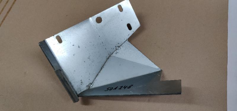 Pièce matériel de récolte - Cueilleur à maïs - PATIN DROIT CPL