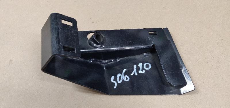 Pièce matériel de récolte - Cueilleur à maïs - PROTECTION DE CHASSIS GAUCHE