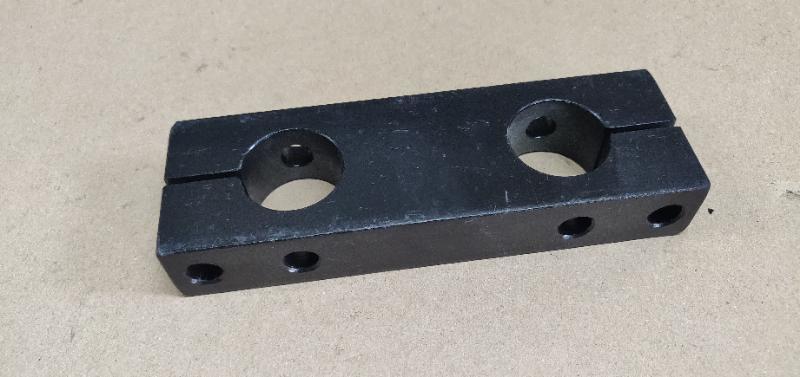 Pièce matériel de récolte - Cueilleur à maïs - SUPPORT==631116