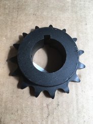 Pièce matériel de récolte - Récolteuse de haricots - Pignon entraînement batteur 15Z 60/1 F40 CH5/16 DMII