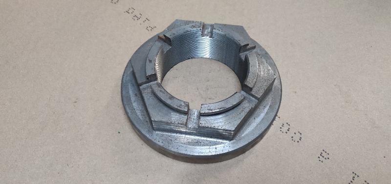 Pièce matériel de récolte - Système de chenilles caoutchouc - ECROU