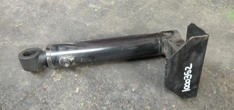 Pièce matériel de récolte - Système de chenilles caoutchouc - VERIN